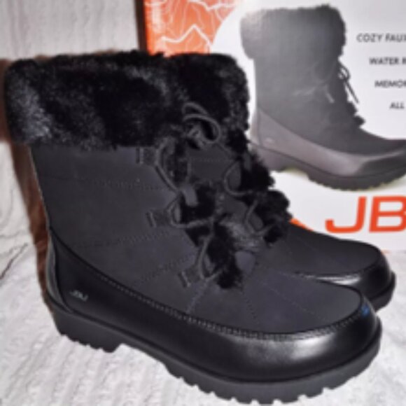 NWT Faux Fur lined Boots - Picture 2 of 2